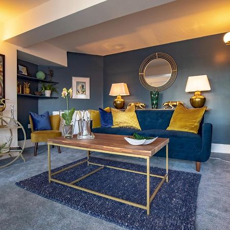 Pass The Keys Art Deco Inspired Apartment With Roof Top Views Shrewsbury Exteriér fotografie
